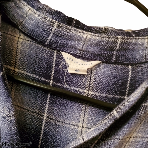 2/$20 Aeropostale Flannel Button Down Shirts - Picture 4 of 4
